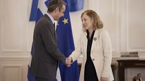  Ο πρωθυπουργός Κυριάκος Μητσοτάκης υποδέχεται την αντιπρόεδρο της Ευρωπαϊκής Επιτροπής Věra Jourová, στο Μέγαρο Μαξίμου,