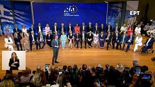 O primeiro-ministro grego Kyriakos Mitsotakis anuncia os candidatos às eleições europeias