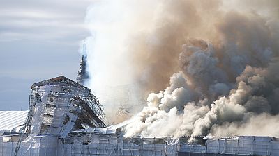 آتش‌سوزی در ساختمان قدیمی بورس کپنهاگ