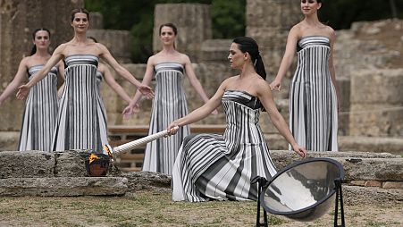 La cérémonie traditionnelle de l'allumage de la flamme olympique à Olympe en Grèce, mardi 16 avril 2024.