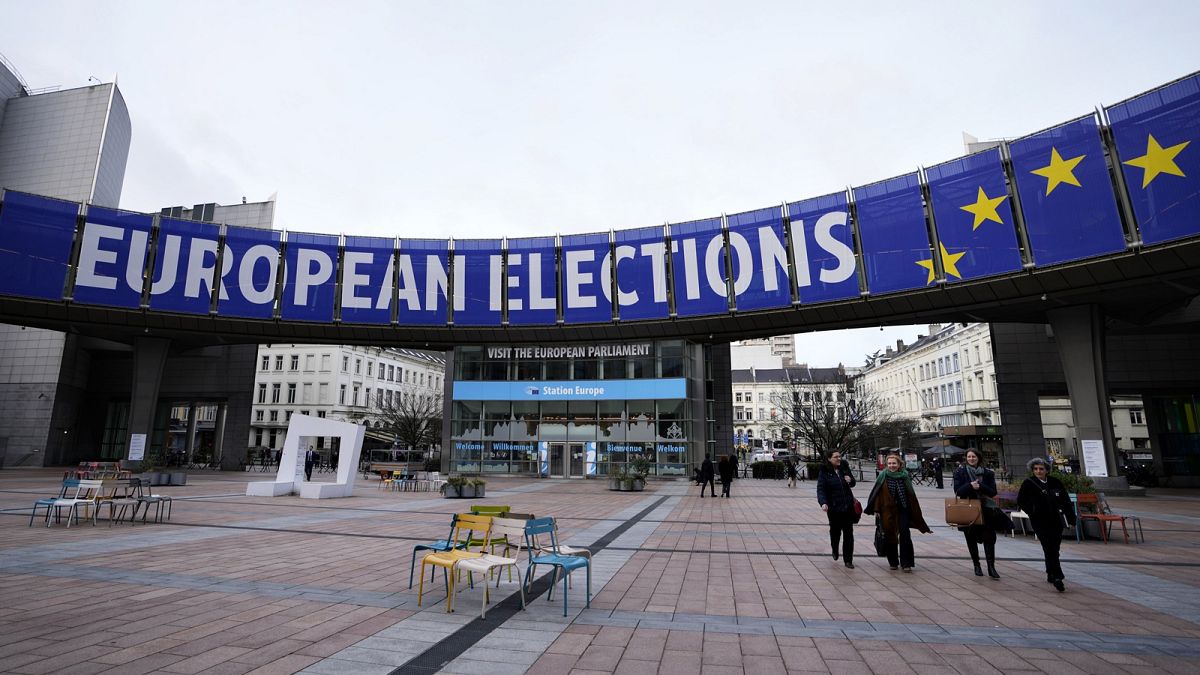 Over 70% of EU citizens 'likely' to vote in June elections, new poll shows | Euronews