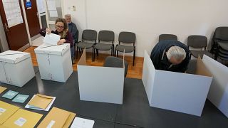 Seggio elettorale in Croazia, 17 aprile 2024