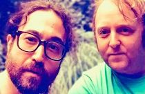 Los hijos de Lennon y McCartney se unen en la nueva canción "Primrose Hill 