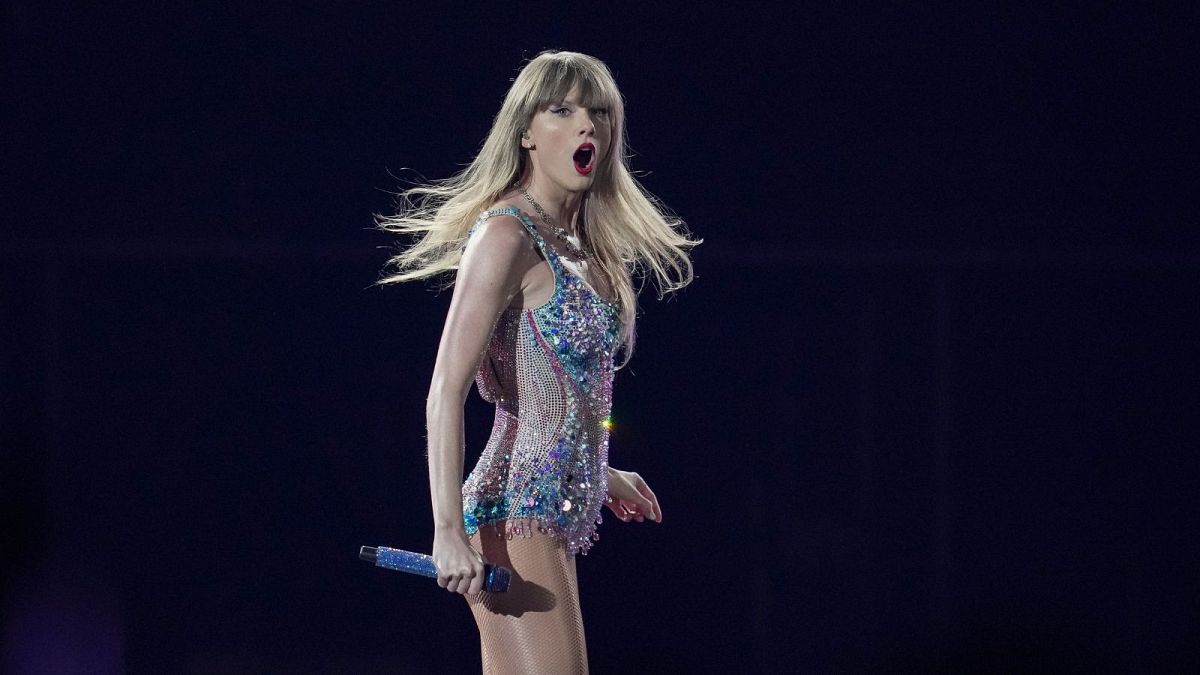 Taylor Swift: British fans scammed more than a million euros thumbnail