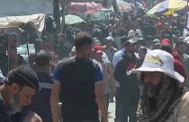حالة ازدحام شديد في شوارع رفح - جنوب قطاع غزة. 2024/04/17