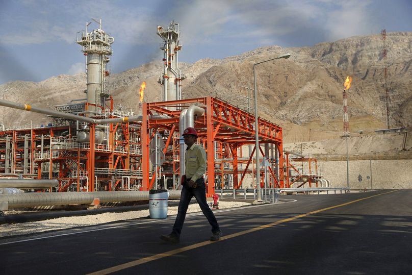 میدان گازی در عسلویه در جنوب ایران