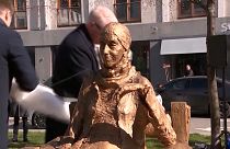 تمثال الكاتبة الدنماركية الشهيرة بليكس في العاصمة كوبنهاغن