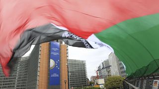 Drapeau palestinien devant la Commission européenne à Bruxelles