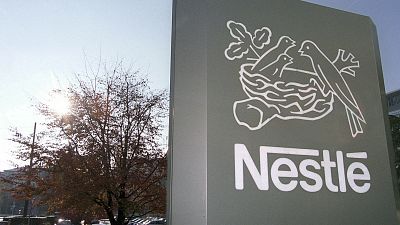 Os accionistas da Nestlé apelam à empresa para que aumente a sua oferta de alimentos saudáveis