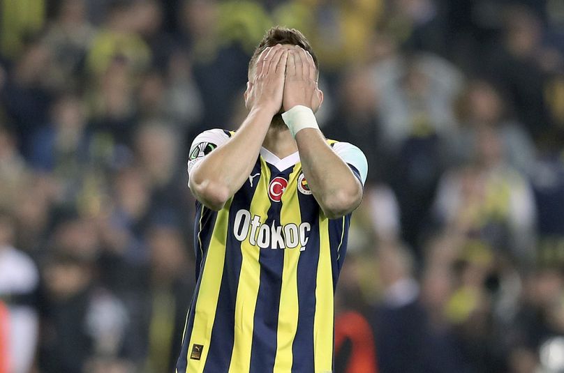 Fenerbahçeli Dusan Tadic penaltı kaçırdı