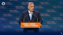 Extrait de la retransmission du discours d'Orbán sur Internet