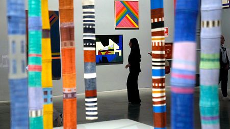 Инсталляция "Бамбук" бразильской художницы Ионе Салданьи (1921-2001).