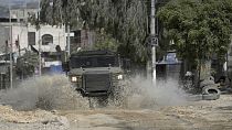 Un véhicule militaire israélien en Cisjordanie occupée, samedi 20 avril 2024.