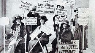 French suffragettes at the turn of the century 