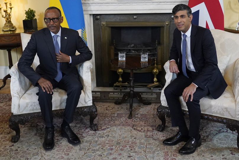 رئيس الوزراء البريطاني ريشي سوناك والرئيس الرواندي بول كاغامي