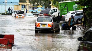 Heavy rains and floods paralyze Nairobi, death toll rises in Kenya