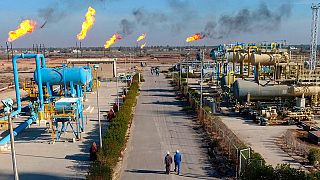 Irak'ın Basra kentinin kuzeyindeki Nihran Bin Omar petrol sahasında sahası