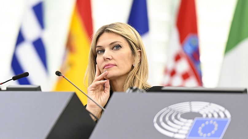 Eva Kaili è stata destituita dalla vicepresidenza del Parlamento europeo