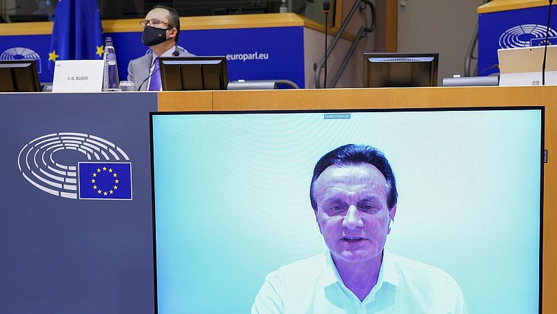Pascal Soriot, amministratore delegato di AstraZeneca, durante l'audizione al Parlamento europeo