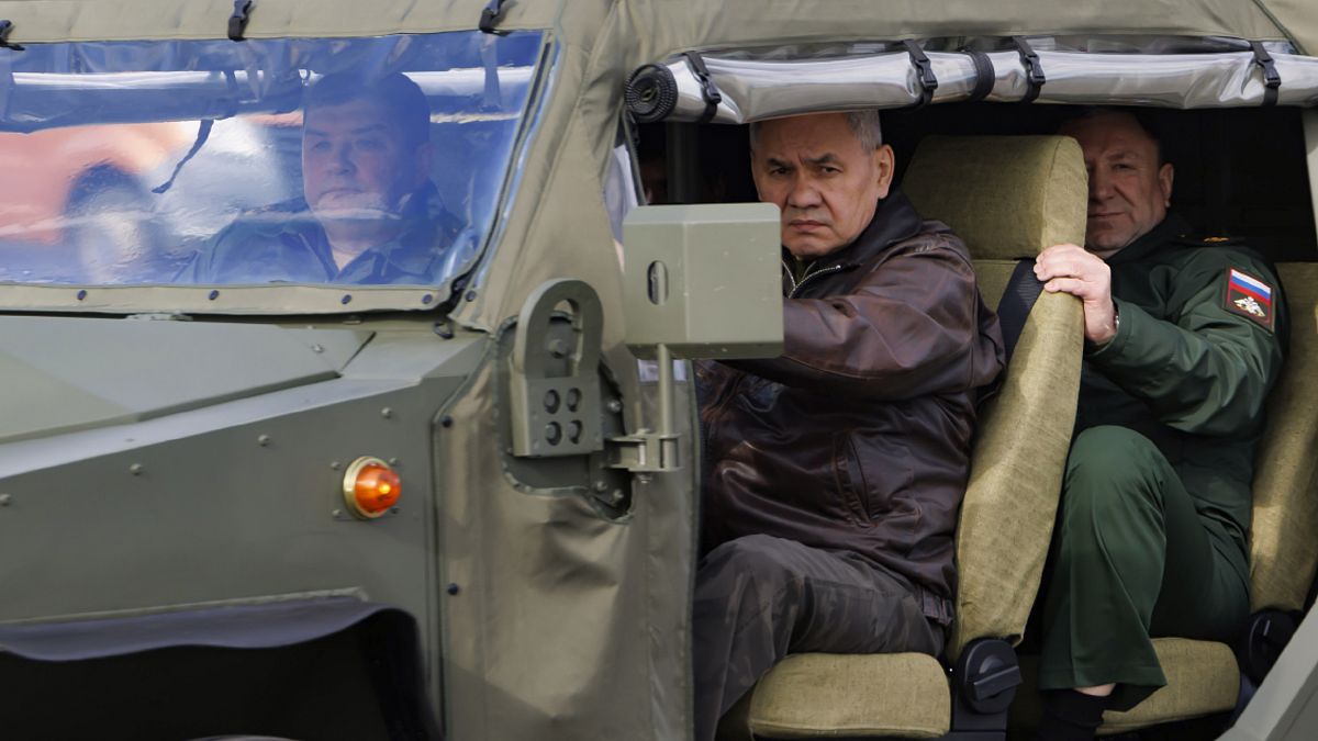 روسيا تتوعد بتكثيف هجماتها على مستودعات الأسلحة الغربية في أوكرانيا