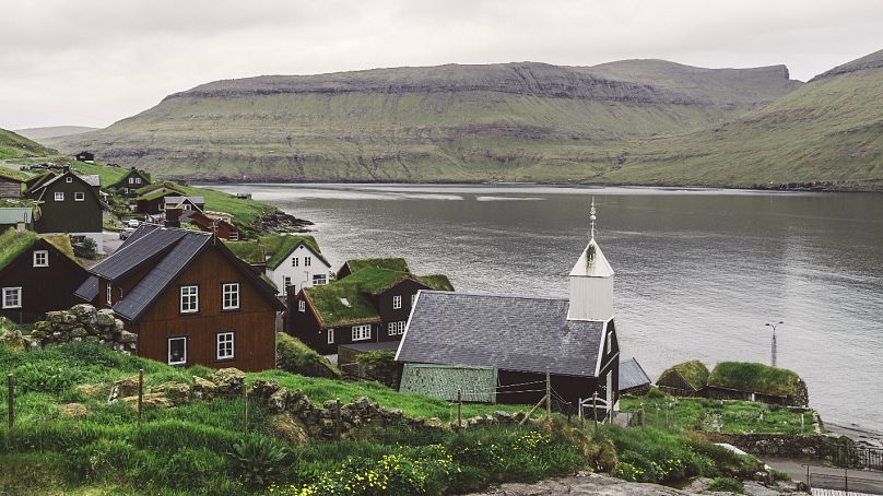 Bour, en las Islas Feroe, es diminuta, pero merece la pena visitarla.
