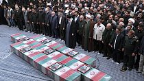 Suriye'de öldürülen Devrim Muhafızlarının cenazesi