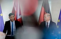 O primeiro-ministro britânico Rishi Sunak e o chanceler alemão Olaf Scholz reuniram-se esta quarta-feira 