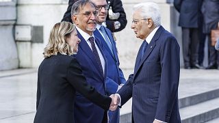 Meloni participou nas cerimónias do Dia da Libertação com o presidente Sergio Mattarella