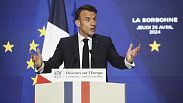 Presidente francês, Emmanuel Macron, faz um discurso sobre a Europa no anfiteatro da Universidade da Sorbonne, quinta-feira