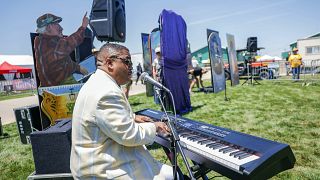 2024 New Orleans Jazz and Heritage Festival kicks off
