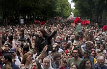 Zur Feier des Tages versammelten sich zehntausende Menschen in Lissabon.