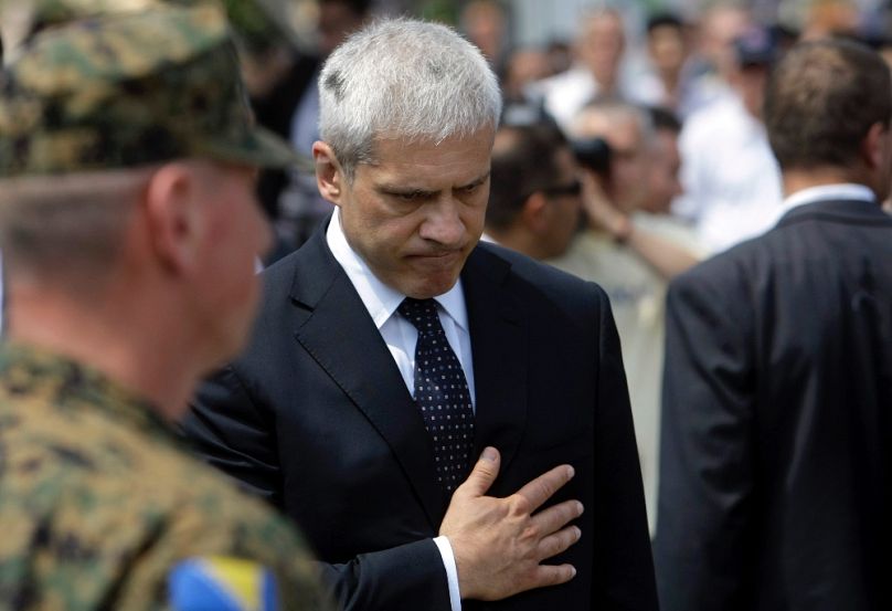 Boris Tadić szerb elnök a potočari emlékközpontban, 2010 július 11-én