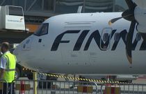 ATR-72 den Finnair auf dem Flughafen in Tartu