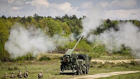 Un cannone Bohdana, Lviv, Ucraina, 27 aprile 2024