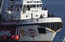 Το πλοίο Open Arms της World Central Kitchen που μεταφέρει ανθρωπιστική βοήθεια από την Κύπρο στη Γάζα