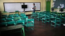 کلاس‌ درس خالی در فیلیپین در تاریخ ۲۹ آوریل ۲۰۲۴