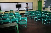 کلاس‌ درس خالی در فیلیپین در تاریخ ۲۹ آوریل ۲۰۲۴