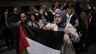 Paris polisi Sorbonne Üniversitesi'ndeki Gazze protestocularını dağıttı
