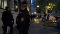Η επιχείρηση των αστυνομικών αρχών έξω από το δημαρχείο στο Παρίσι