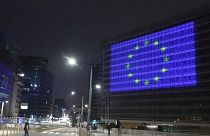 Edifícios da UE iluminaram-se de azul e amarelo