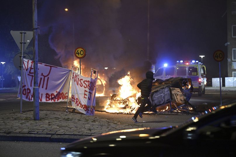 اعتراضات در مالمو سوئد در پی آتش زدن قرآن