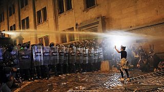 Mais de 60 pessoas detidas na Geórgia em protestos contra lei de influência estrangeira
