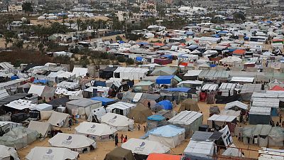 مخيم مؤقت للنازحين في رفح، جنوب قطاع غزة