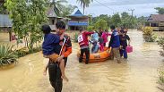 فيضانات تضرب إندونيسيا