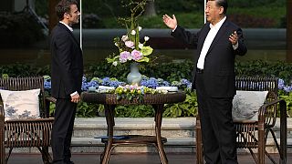 Xi trifft Macron in Paris.