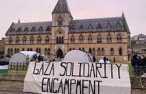 دانشجویان بریتانیایی در حمایت از فلسطینی‌های غزه با همتایان آمریکایی خود همبستگی کردند