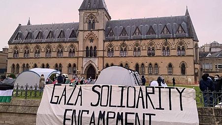 دانشجویان بریتانیایی در حمایت از فلسطینی‌های غزه با همتایان آمریکایی خود همبستگی کردند
