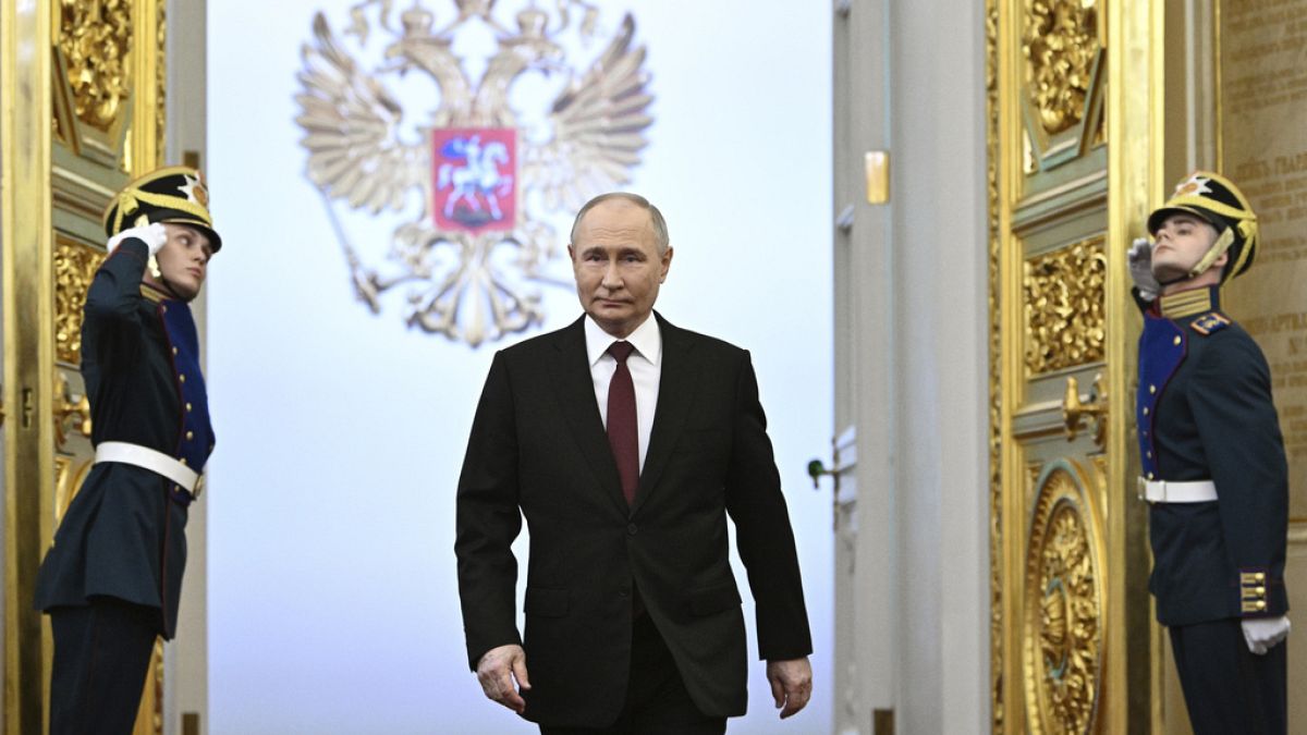 Ρωσία: η πρώτη ορκωμοσία του Πούτιν μετά την εισβολή στην Ουκρανία, παρόντες εκπρόσωποι 6 χωρών της Ε.Ε