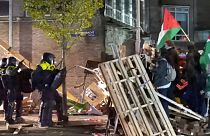 مواجهات بين الشرطة الهولندية وطلاب في جامعة أمستردام 