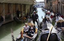 Turistas en Venecia en abril de 2024.